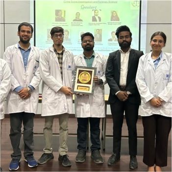  Dr. Akhilesh Das Gupta